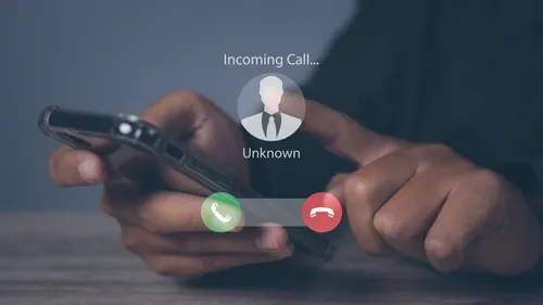 Florida Attorney General Warns of Fake Utility Workers Phone Scam - Unknown Caller Phone Call