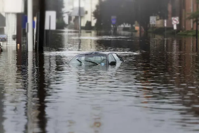 Myths about flooding photo